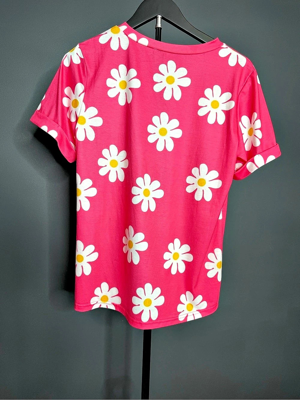 Floral Short Sleeve Top in Pink Size Small